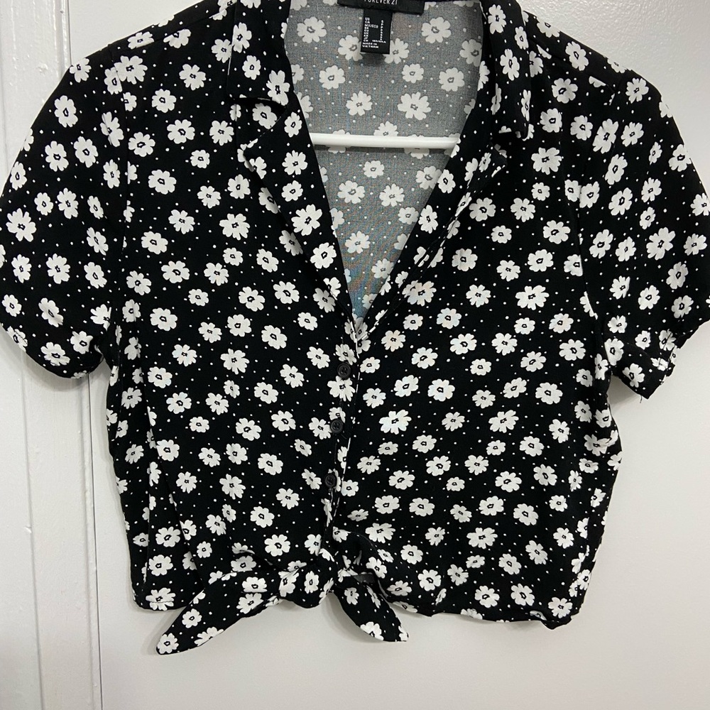Forever 21 floral blouse